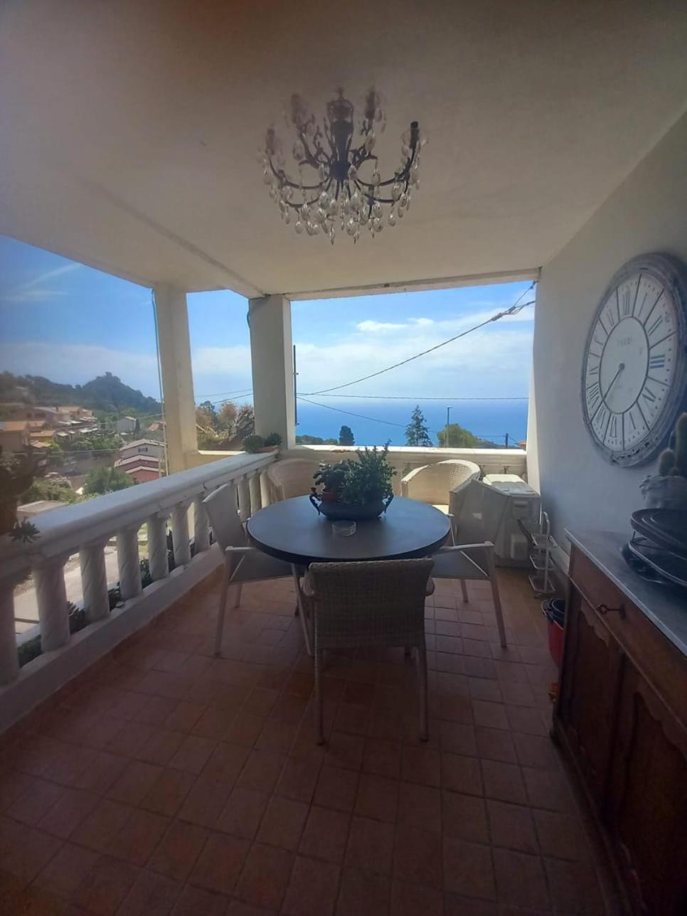 Dolci Risvegli Appartamento Vista Mare Ventimiglia Zimmer foto
